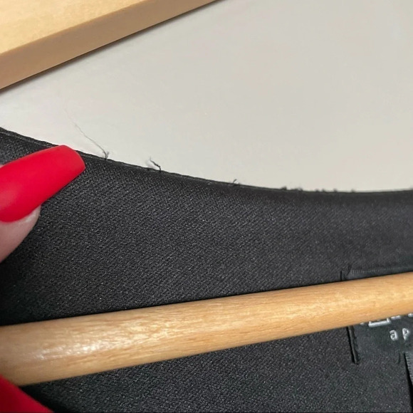 Connected Apparel Black  and Red Rose Floral Short Sleeve Dress Sz 6 - Picture 5 of 16